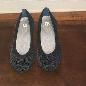 Betabrand late for the gate heels